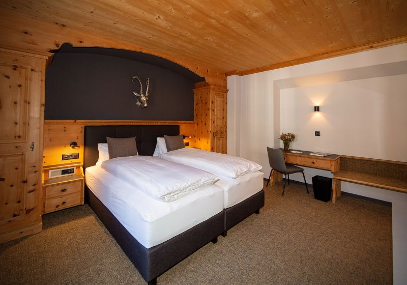 Doppelzimmer Deluxe Davos Parsenn